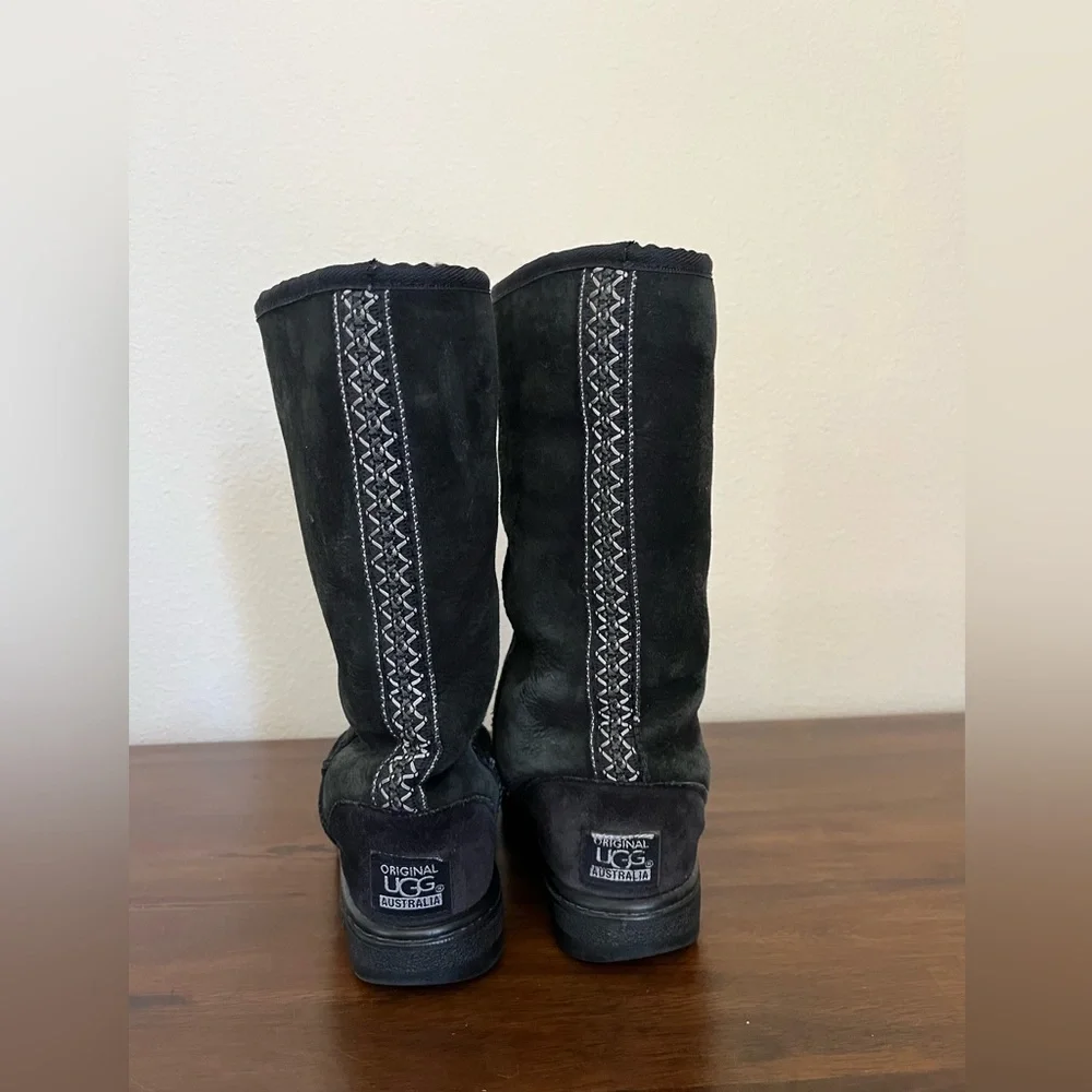 Vtg Original UGG Australia Boots Black Suede Shearling Embroidered Stitching